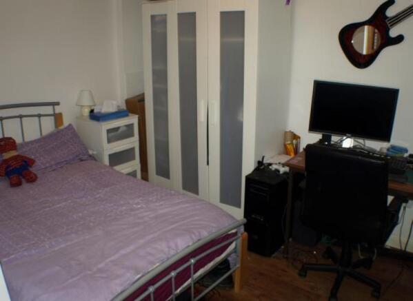 Photo 3