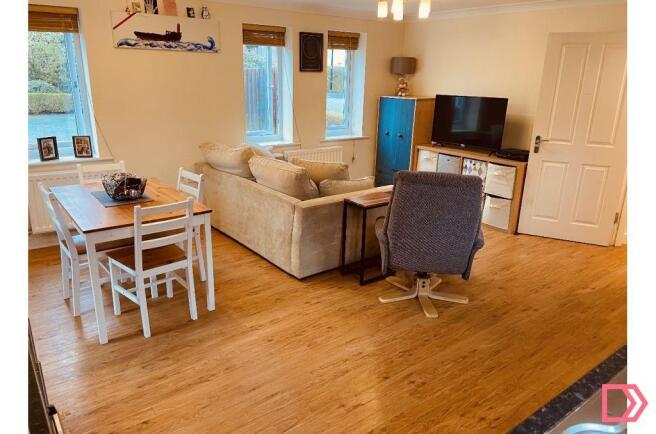 Lounge / Dining Room 