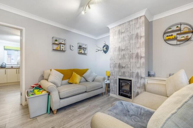 166 Queens Road (Spalding)-11