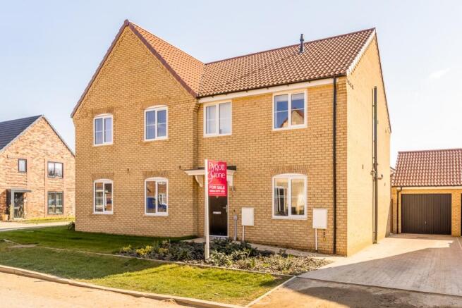 12 Frogmore Road (Holbeach)-6