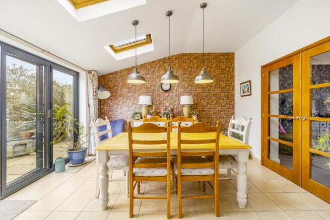 8 Link Road (Spalding)-23