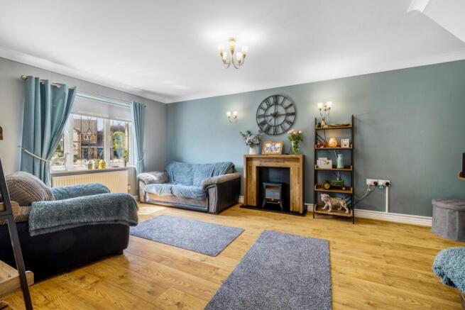 6 John Swains Way (Long Sutton)-14