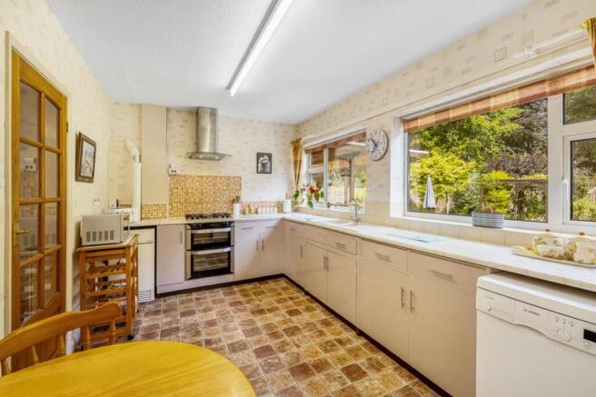 11 Balmoral Avenue (Spalding)-21