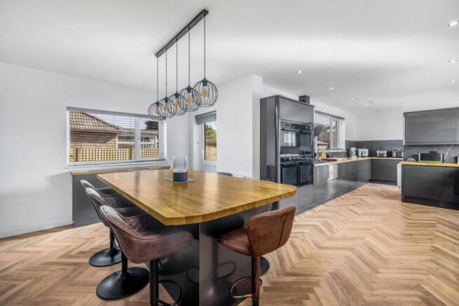 1 Lincoln Way (Spalding)-19