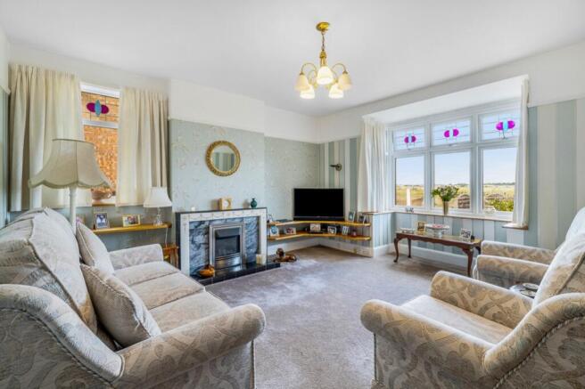 116 Roseways (Fleet)-19