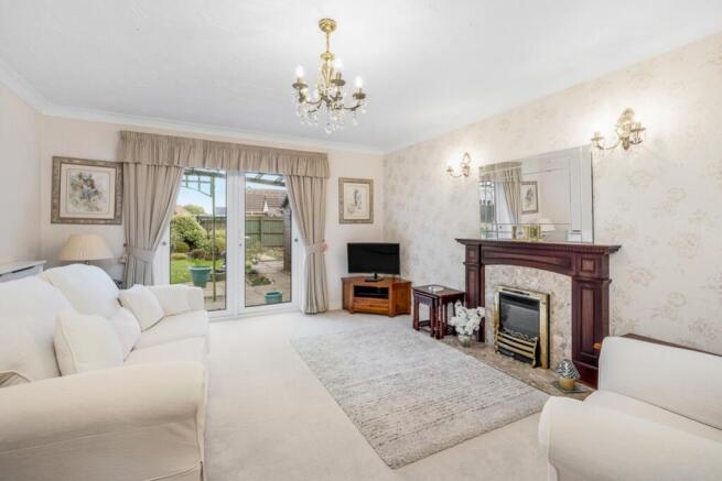 20 Balmoral Way (Holbeach)-22