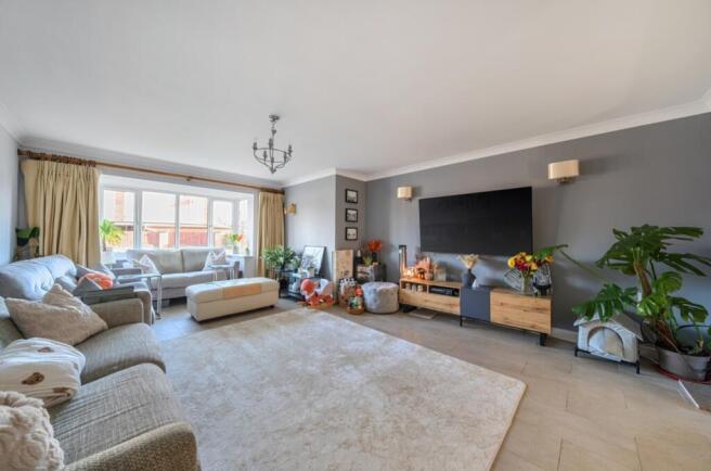 1376091-4-6915e8cfc0e35