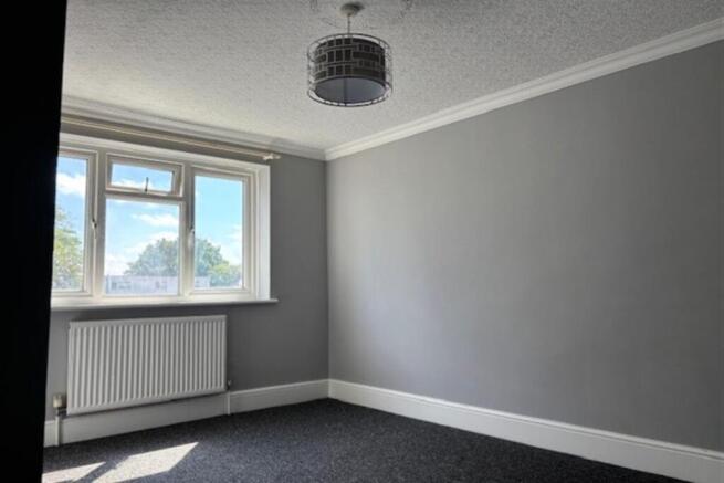 Bedroom 1 (Main)