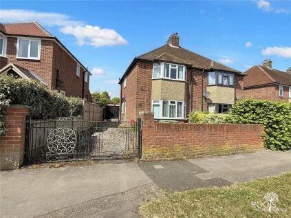 Valley Road, Newbury, Berkshire, RG14