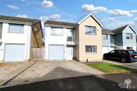 Chestnut Close, Thatcham, Berkshire, RG18