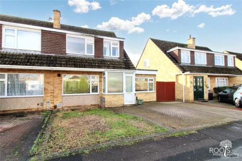 Crowfield Drive, Thatcham, Berkshire, RG19