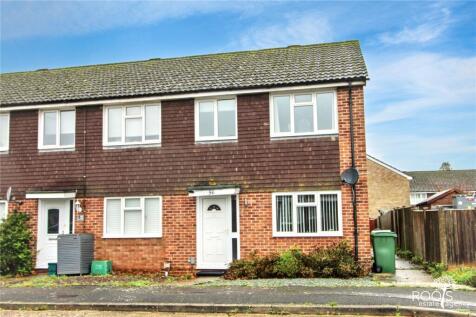 Robertsfield, Thatcham, Berkshire, RG19