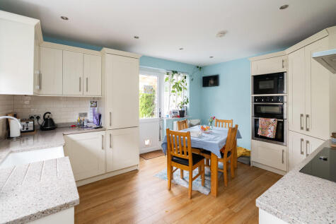 Ashley Road, Westcott