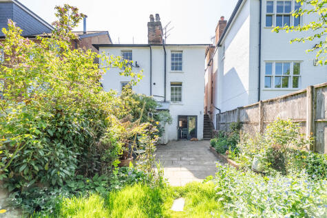 Falkland Road, Dorking