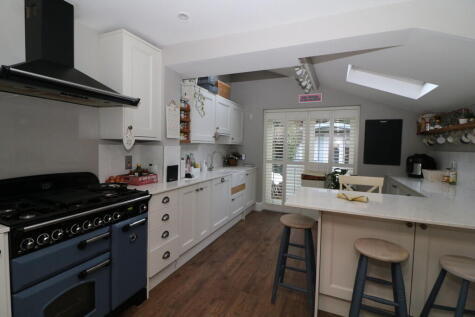 Bailey Road, Westcott