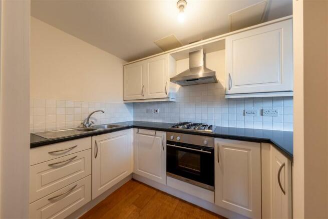 4 Eaton Court-001.jpg