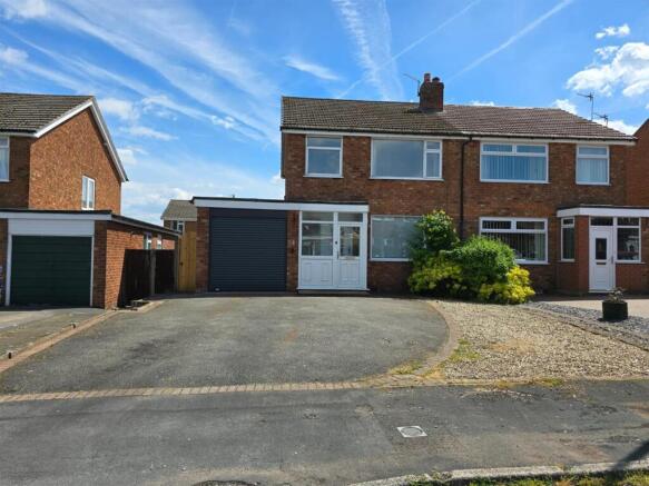 7 Willow Grove