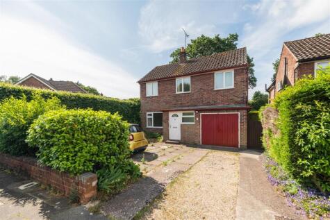 Valley Lane, Cuddington