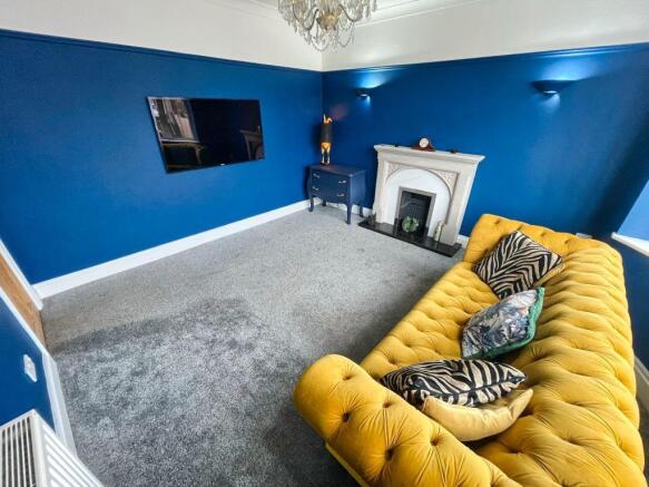 WhatsApp Image 2025-07-01 at 16.24.46 (4).jpeg