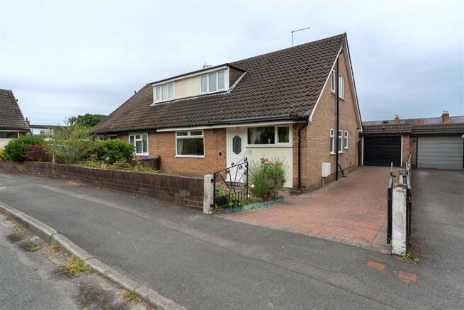 28 Siddington Avenue-51.jpg