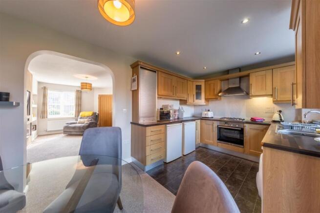 4 Winnington Old Lane -004.jpg