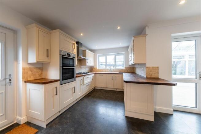 1 Trafalgar Close-001.jpg