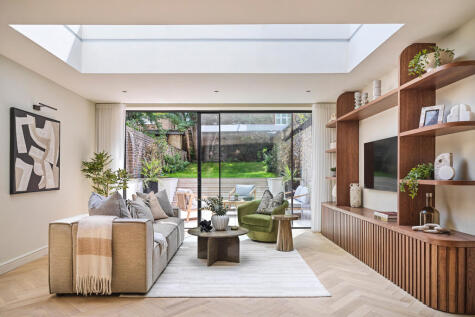 Earls Court Gardens, Earls Court, London