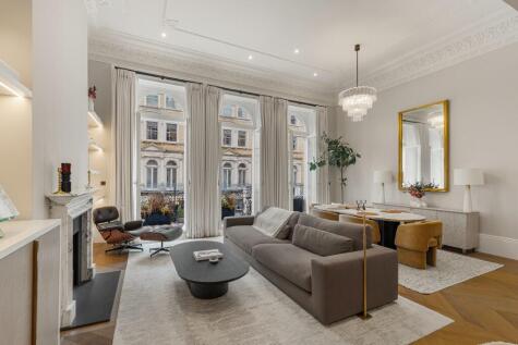 De Vere Gardens, London, W8