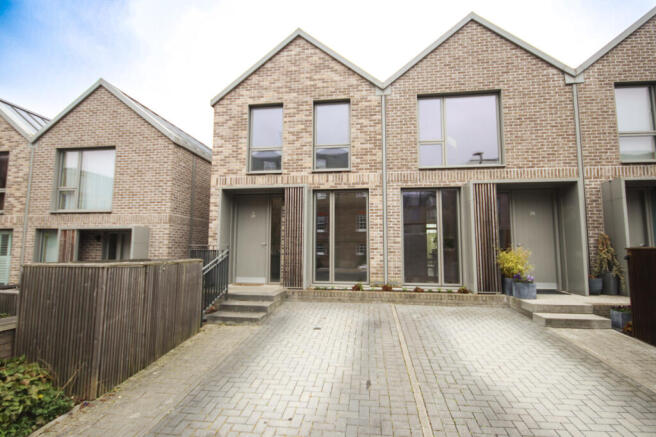 Terraced house for rent