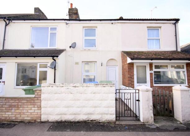 2 Bed Unfurnished Terraced