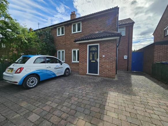 34 Nuttings Road