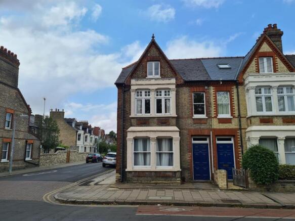 136 Tenison Rd