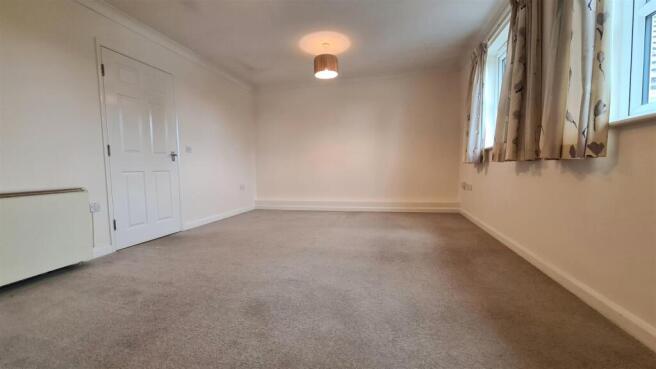Living Room.jpg