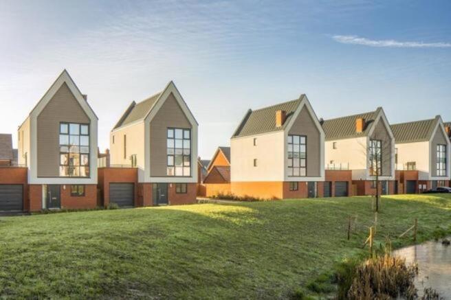 4 Bedroom Detached House For Sale In The Leasowes Tadpole Garden Village Swindon Sn25