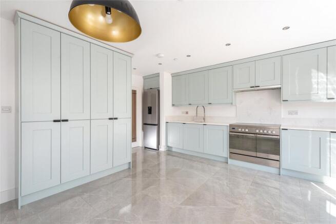 Kitchen/Breakfast Rm