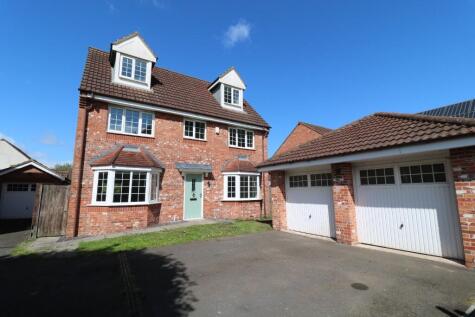 11 Waterhall, Epworth, DN9 1GT