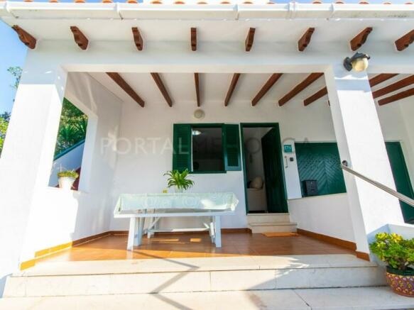 Covered terrace of villa with tourist license in Cala Galdana