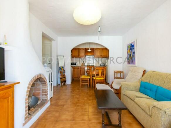 Beautiful living-dining room flat with sea views in Playas de Fornells.