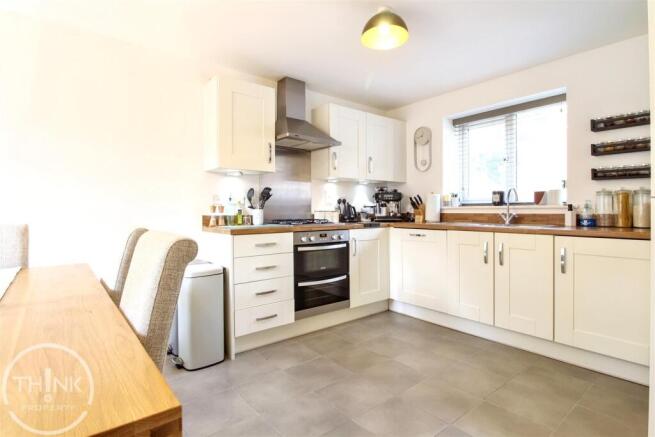 Kitchen/dining room