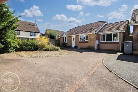 Cricket Close, Drayton