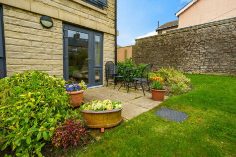 Carnforth - 1 bedroom apartment for sale