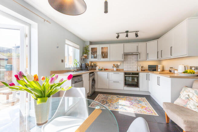 Kitchen/Dining Ro...