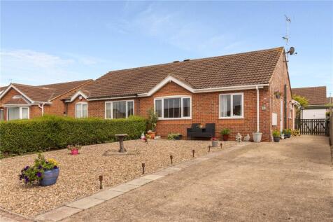 Tennyson Close, Caistor, Lincolnshire, LN7