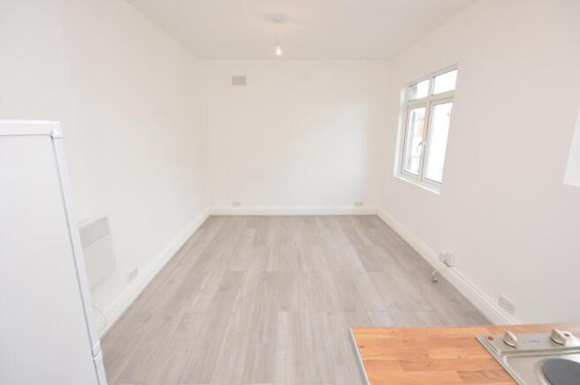 Studio Room Ext Photo