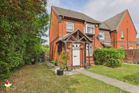 Chestnut Road, Abbeymead, Gloucester, GL4