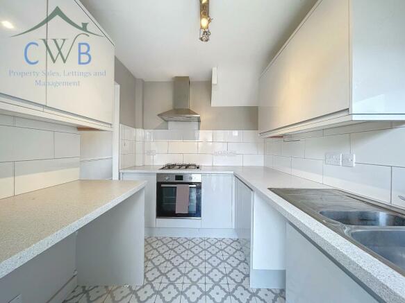 3 Bedroom Terraced for Let