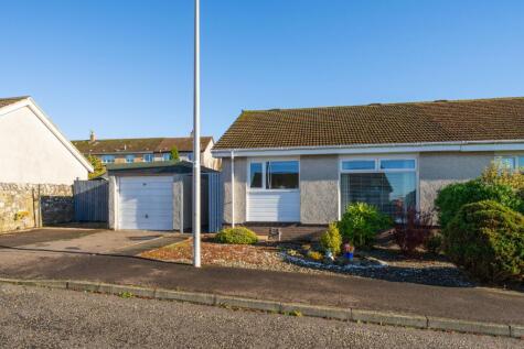 Osnaburgh Court, Dairsie, KY15