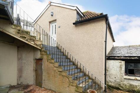 Victoria Road, Ladybank, KY15