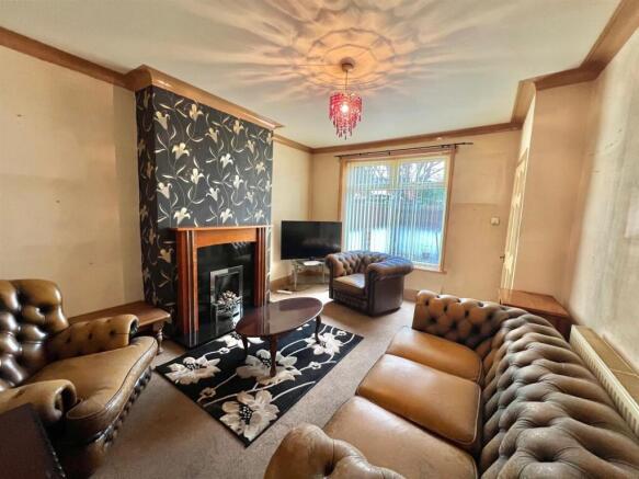 Bramleys Estate Agents - Vegal Crescent - Ovenden 