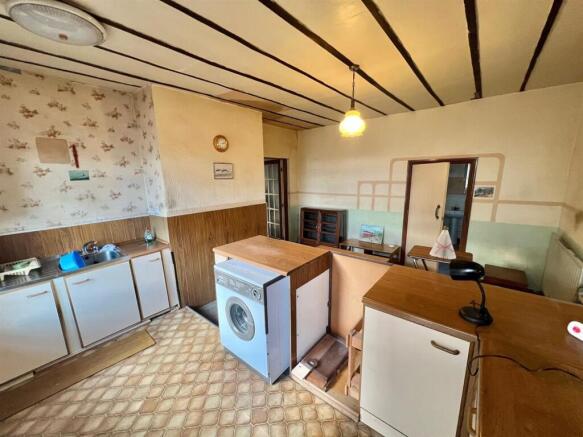 Bramleys Estate Agents - Prospect View - Queensbur